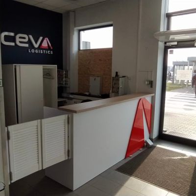 reception counter Komorniki